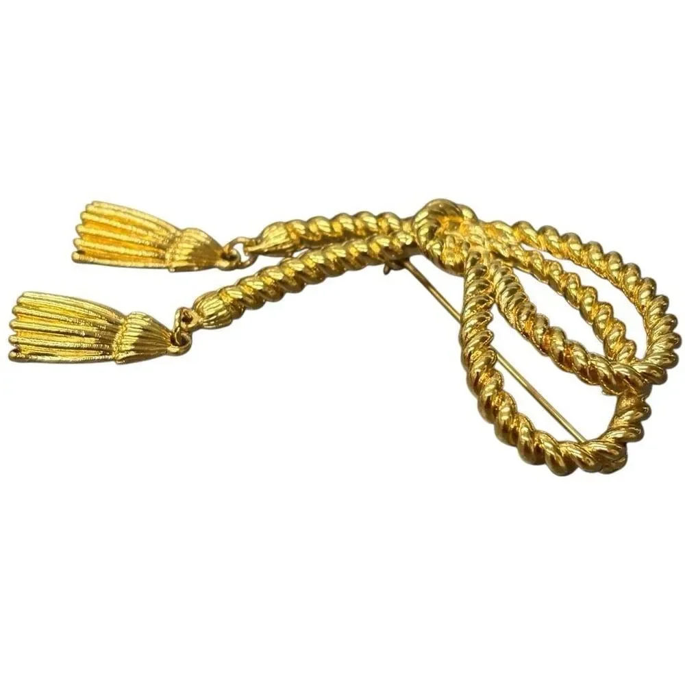 Rope Lasso With Tassel Dangles Vintage Gold Tone Brooch Pin